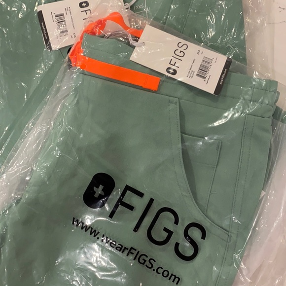 Nwt Figs Women Jade Skinny Scrub Pants 